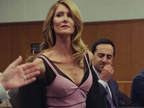 derek organ recommends laura dern boobs pic