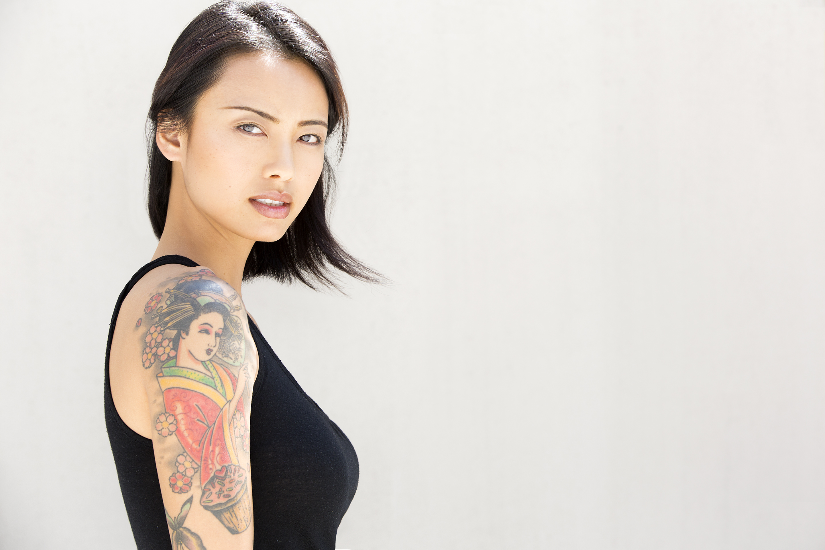 cassie holm add levy tran sexy photo