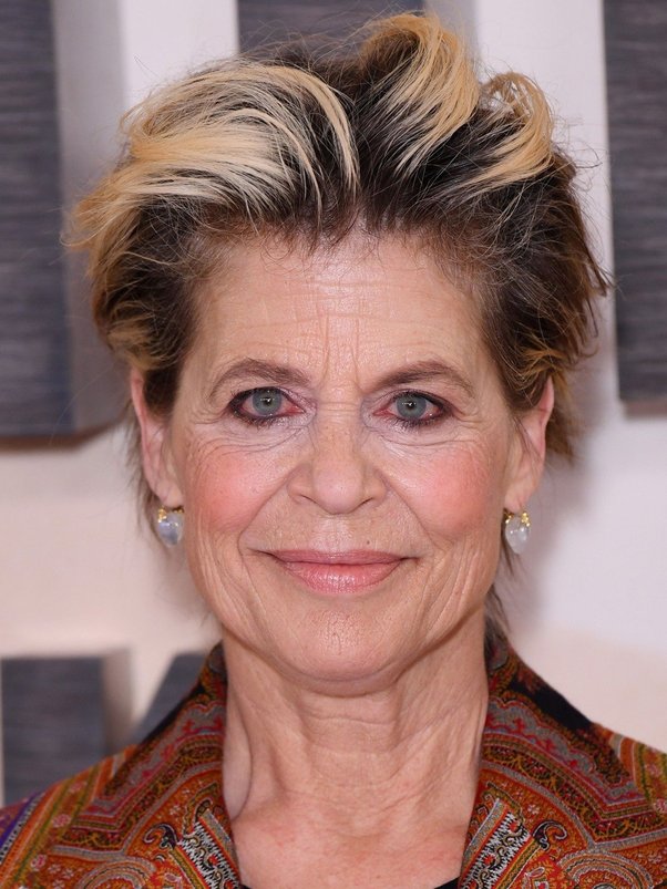 amilee miller recommends linda hamilton naked pic