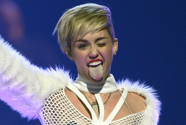 ayanna cook recommends miley cyrus giving blowjob pic