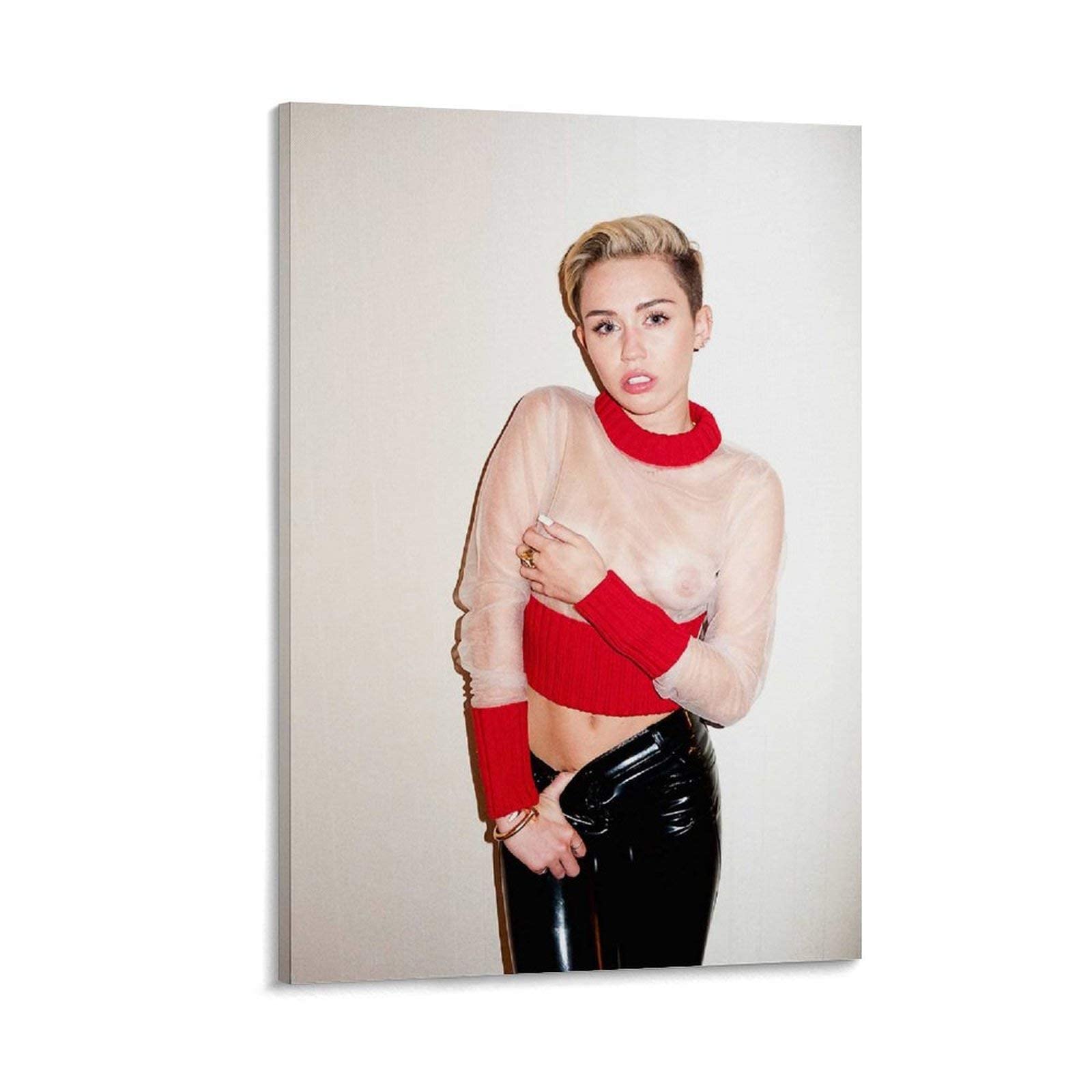 Miley Cyrus Hot Pictures de ebano