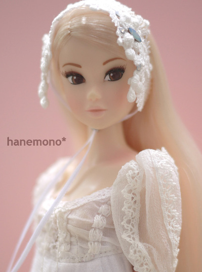 clare babbage recommends Momoko Midnight Rose