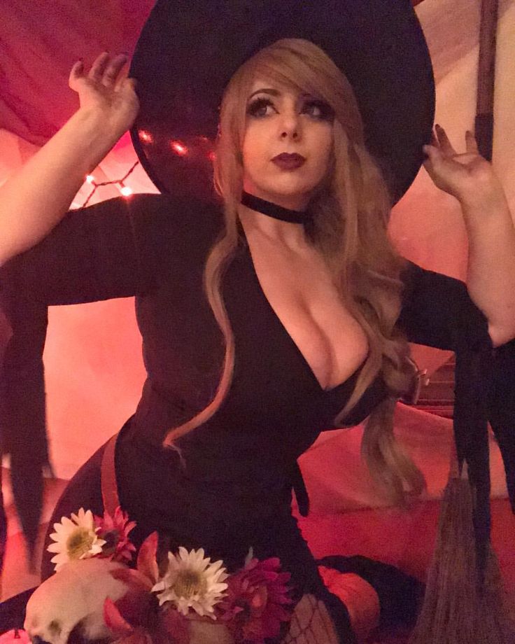 cyril serrano recommends momokun halloween pic