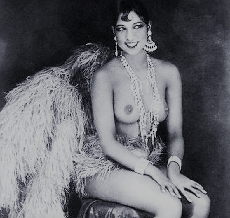 Naked Josephine Baker wird gefickt