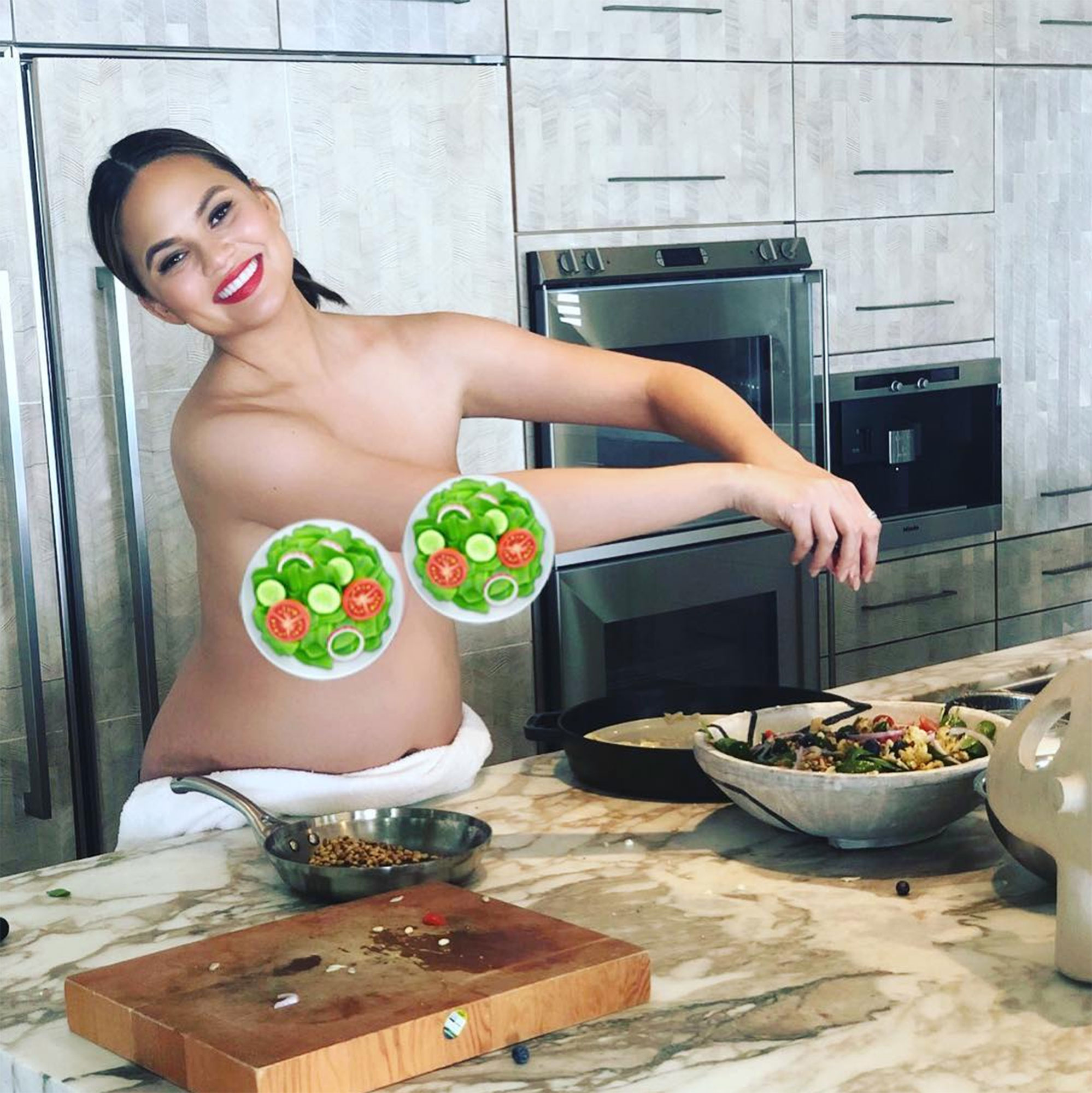 annie khalid add naked women cooking photo