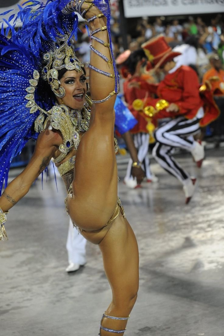 ben corley share nude at carnival photos