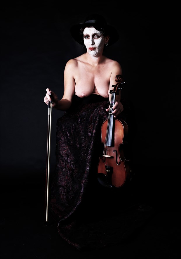 aniara shields recommends nude woman playing the violin pic