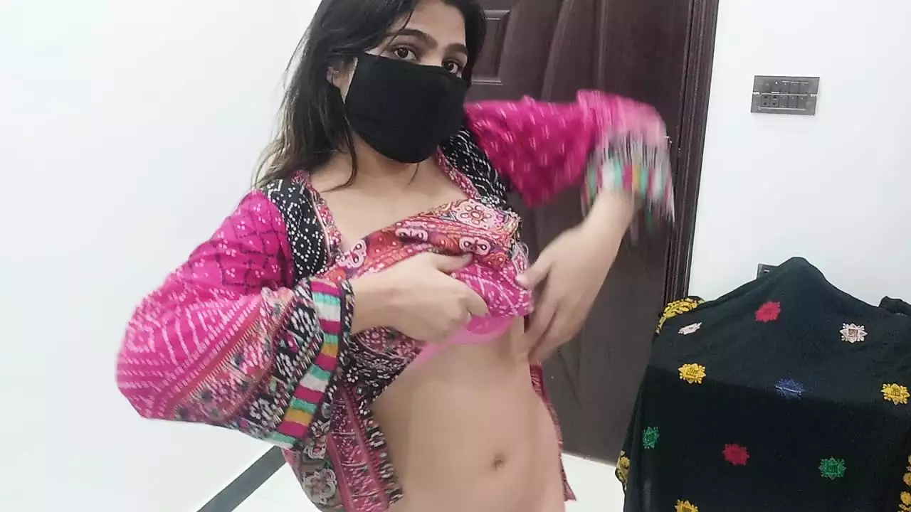 pakistani nude ladies