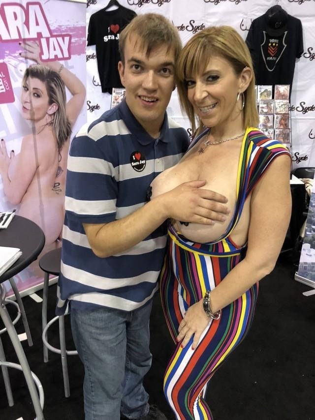 alex moshier add pornstar and fan photo