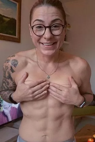 antonia urban recommends small saggy mature tits pic