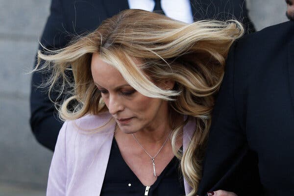 avergonzado recommends Stormy Daniels Blow Job