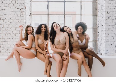 women nude together